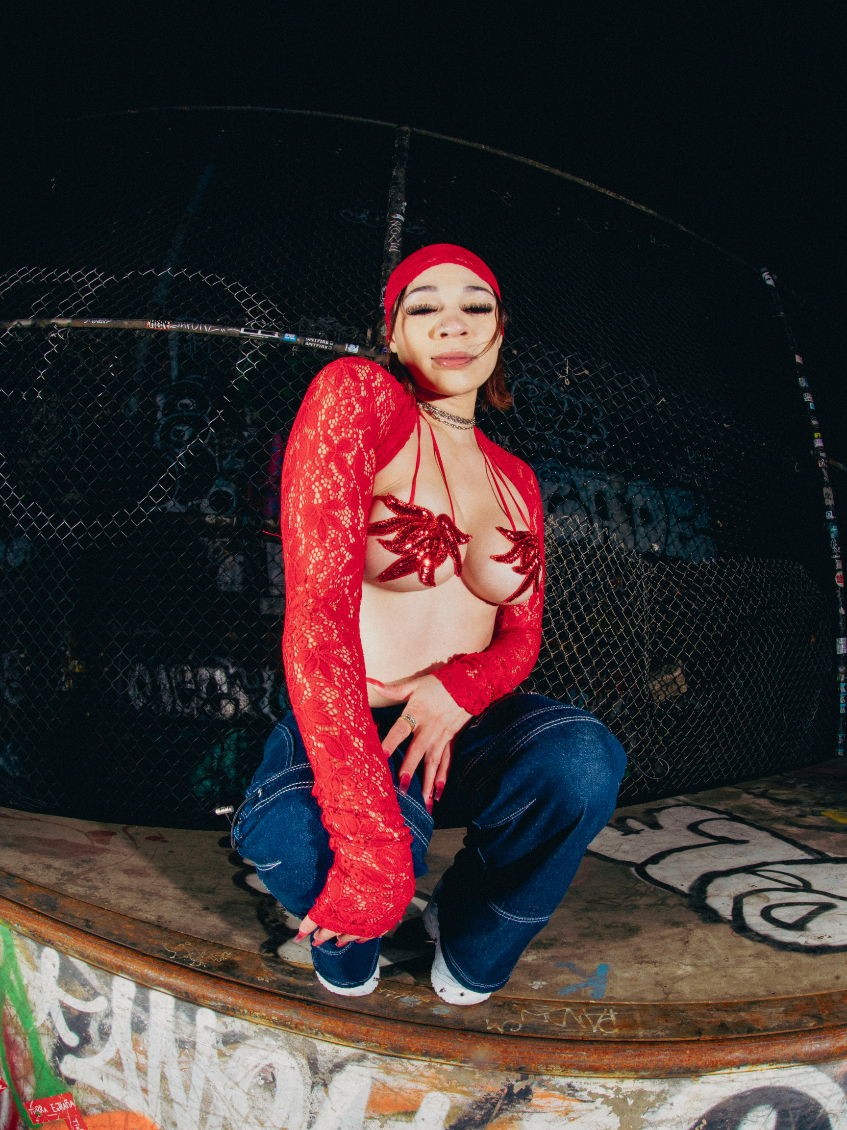NIPPLE COVERED R